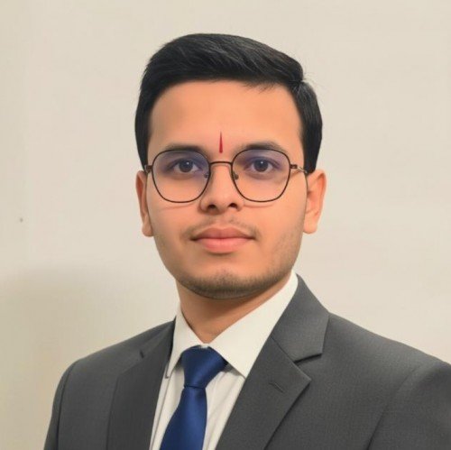 Kushagra Agnihotri Science,Maths home tutor in Lucknow.